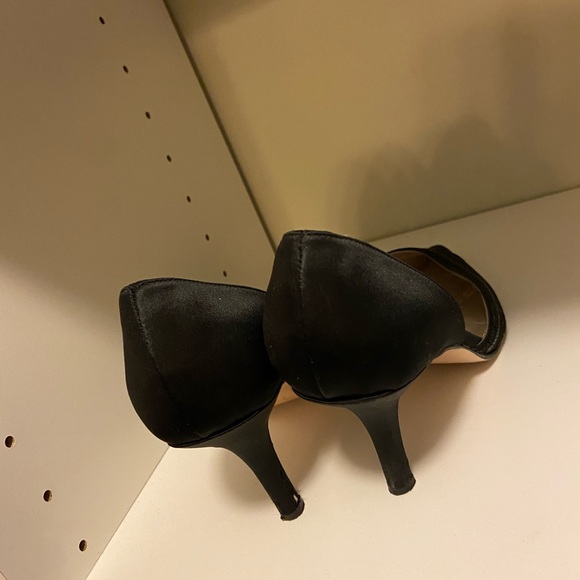 Caparros 3" satin black sequin pointy toe heels. Size 7.5 No box. - Picture 5 of 10